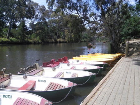 Boats at Studley Park Boathouse 